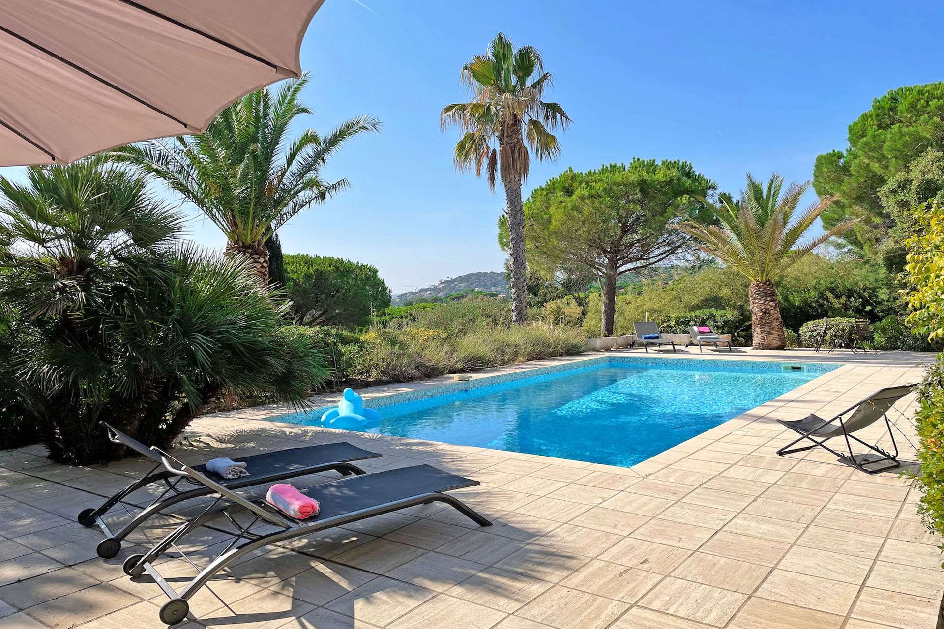 Méditerranée Location Villa avec Piscine privée à Sainte-Maxime, Côte d'Azur