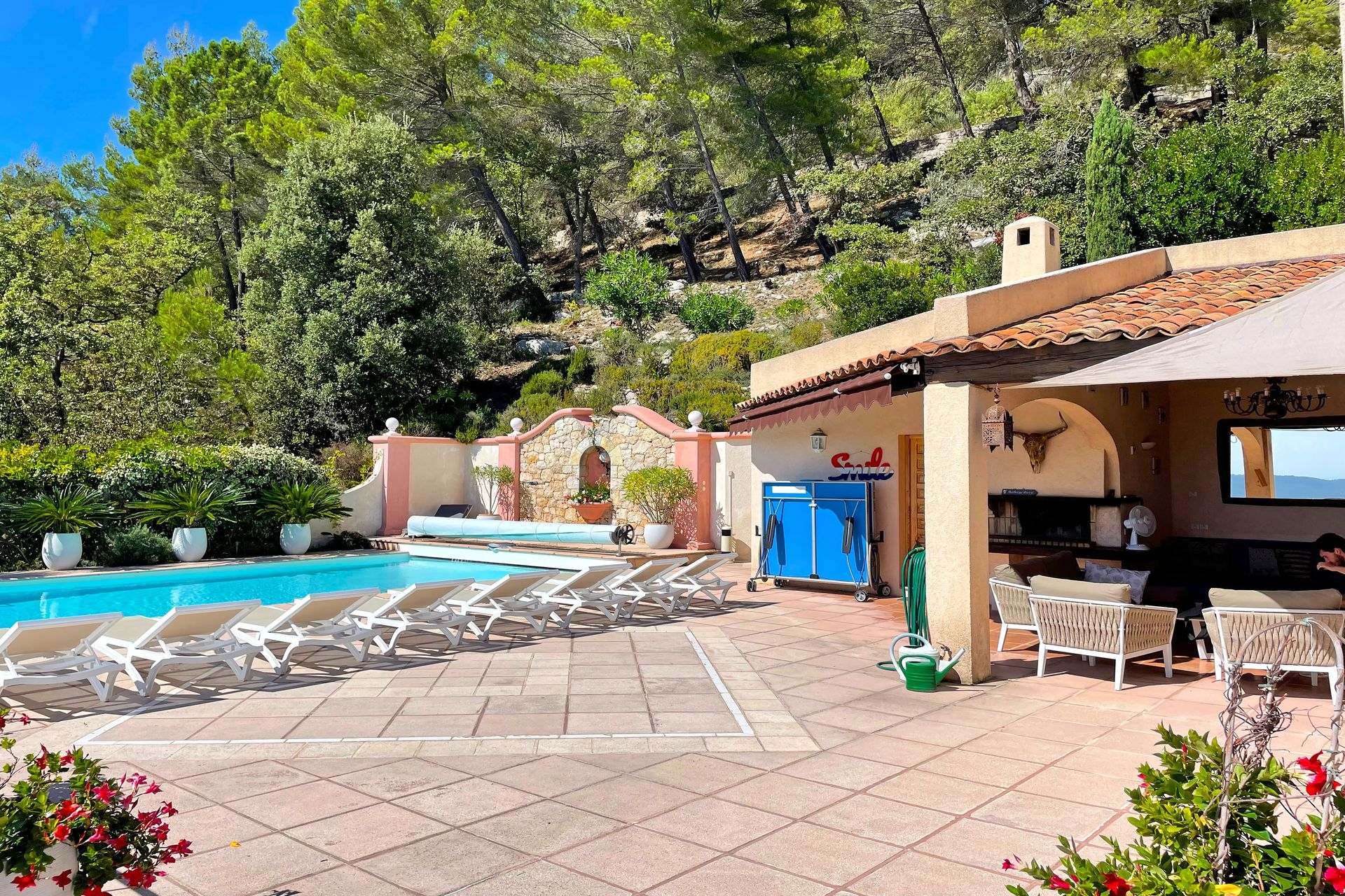 Méditerranée Location Villa with Private pool in Spéracèdes, Côte d'Azur