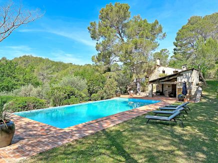 Méditerranée Location Villa with Private pool in Tourrettes, Côte d'Azur