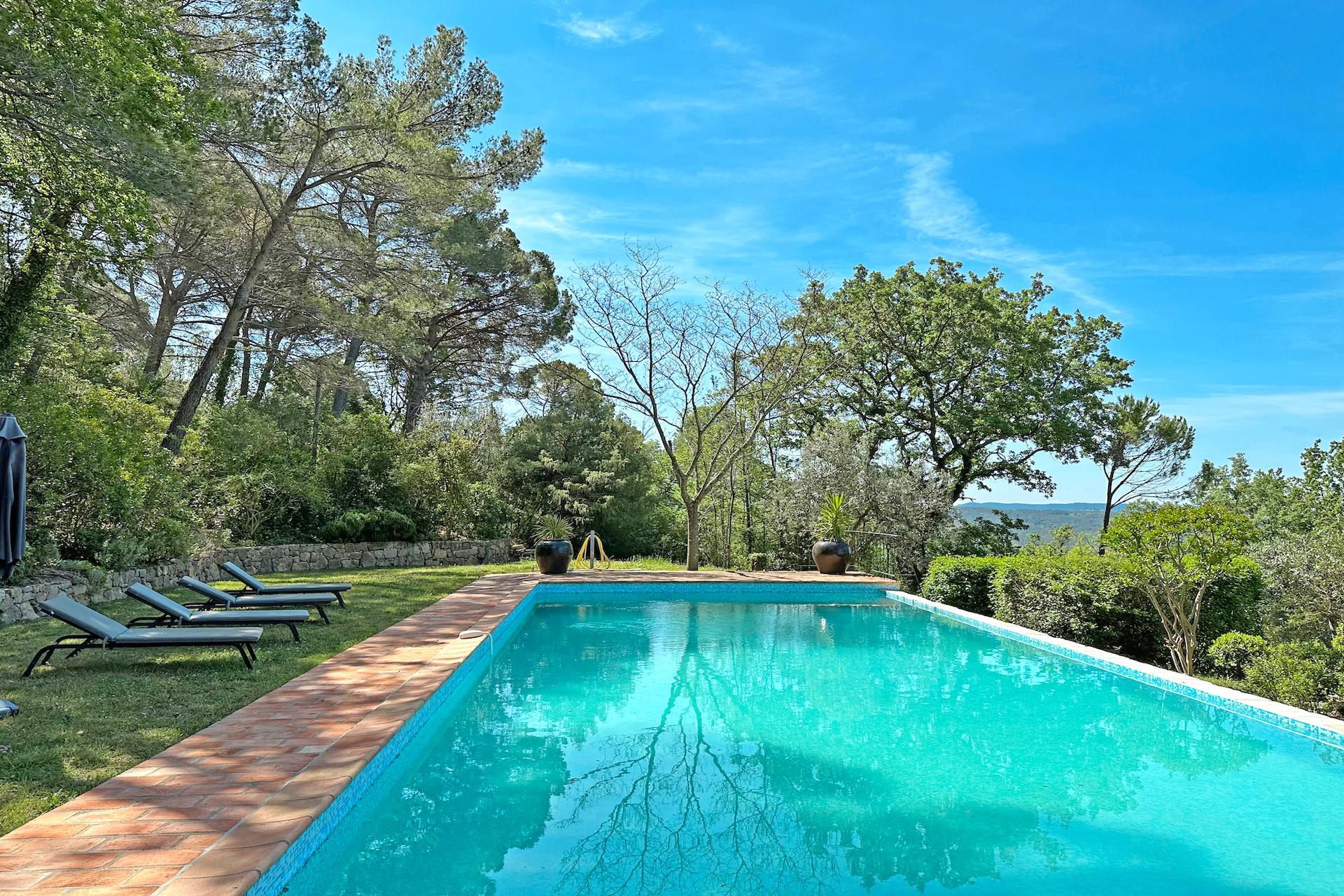 Méditerranée Location Villa avec Piscine privée à Tourrettes, Côte d'Azur