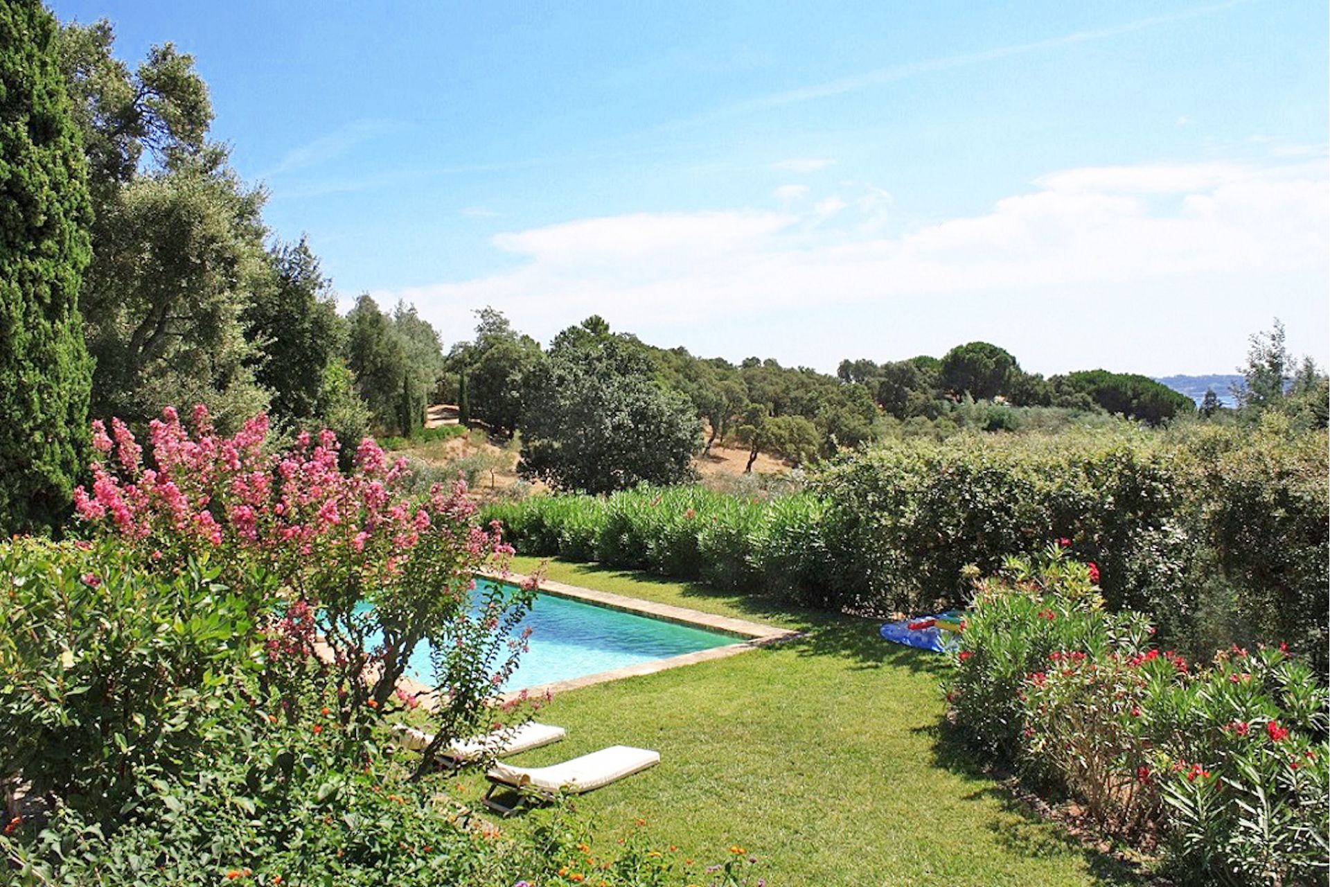 Méditerranée Location Villa with Private pool in Grimaud, Côte d'Azur