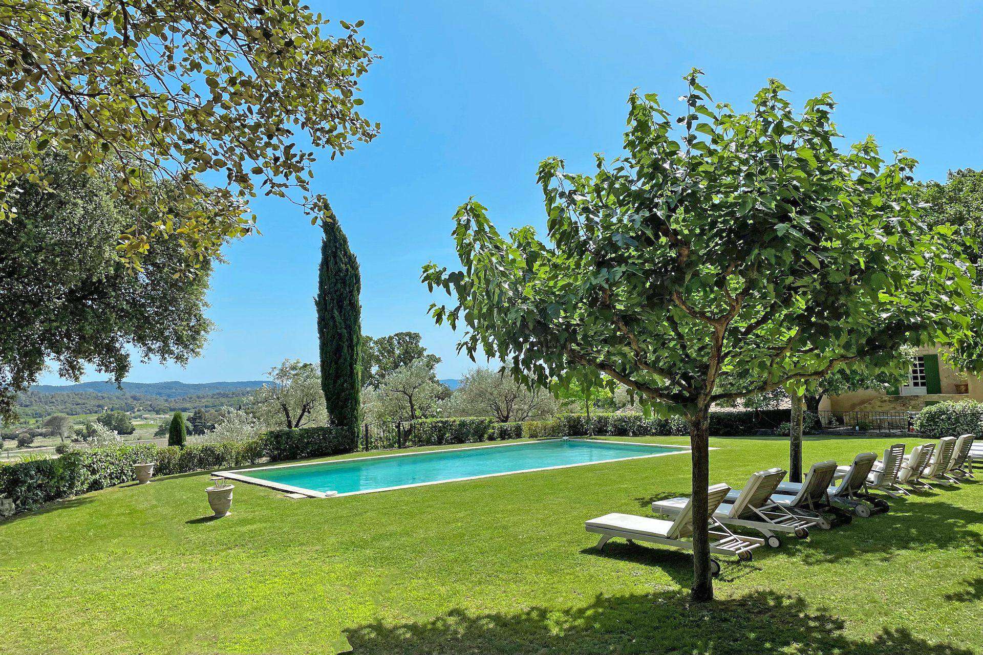Méditerranée Location Bastide avec Piscine privée à Bollène, Provence