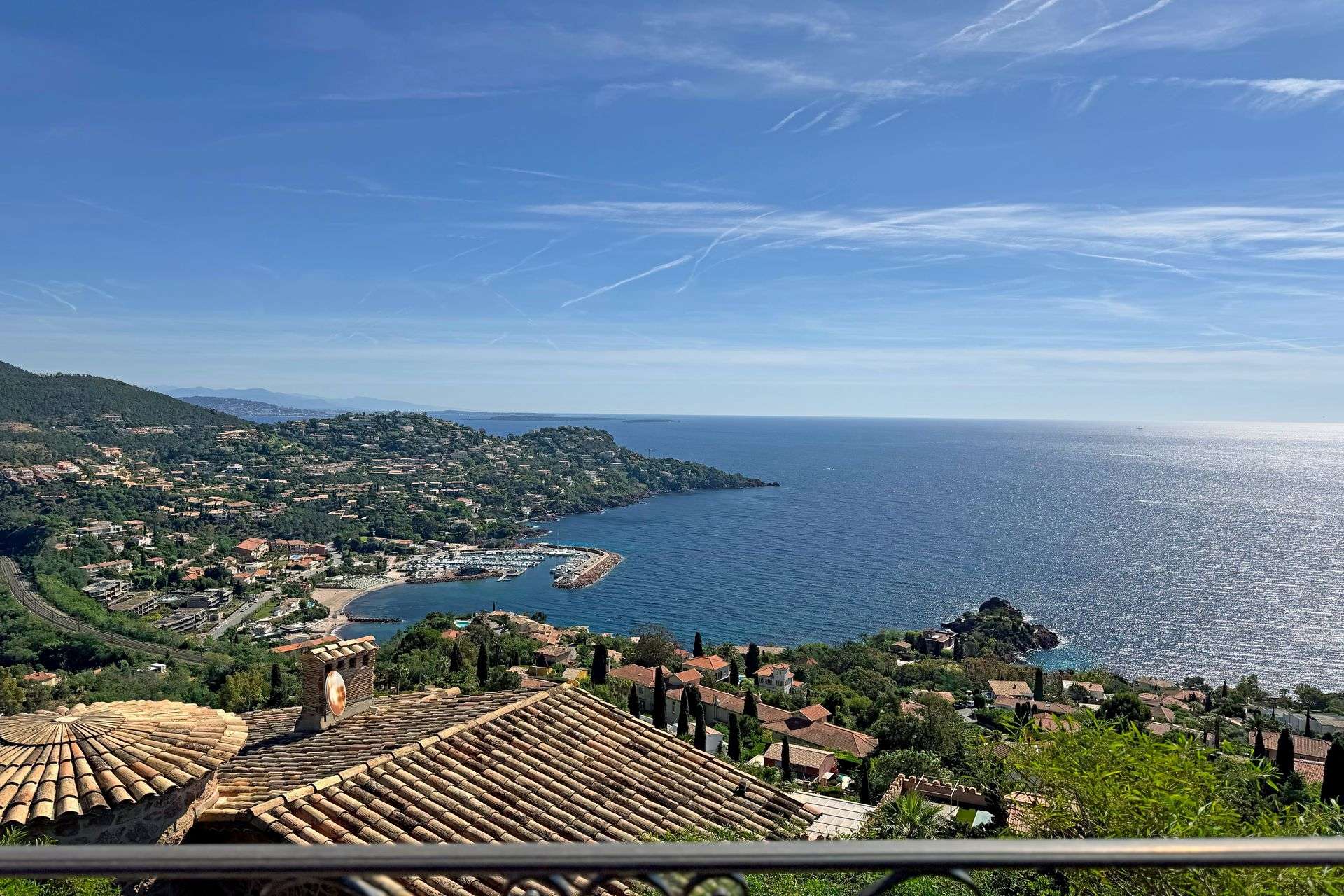 Méditerranée Location Mas avec Piscine privée à Le Trayas, Côte d'Azur