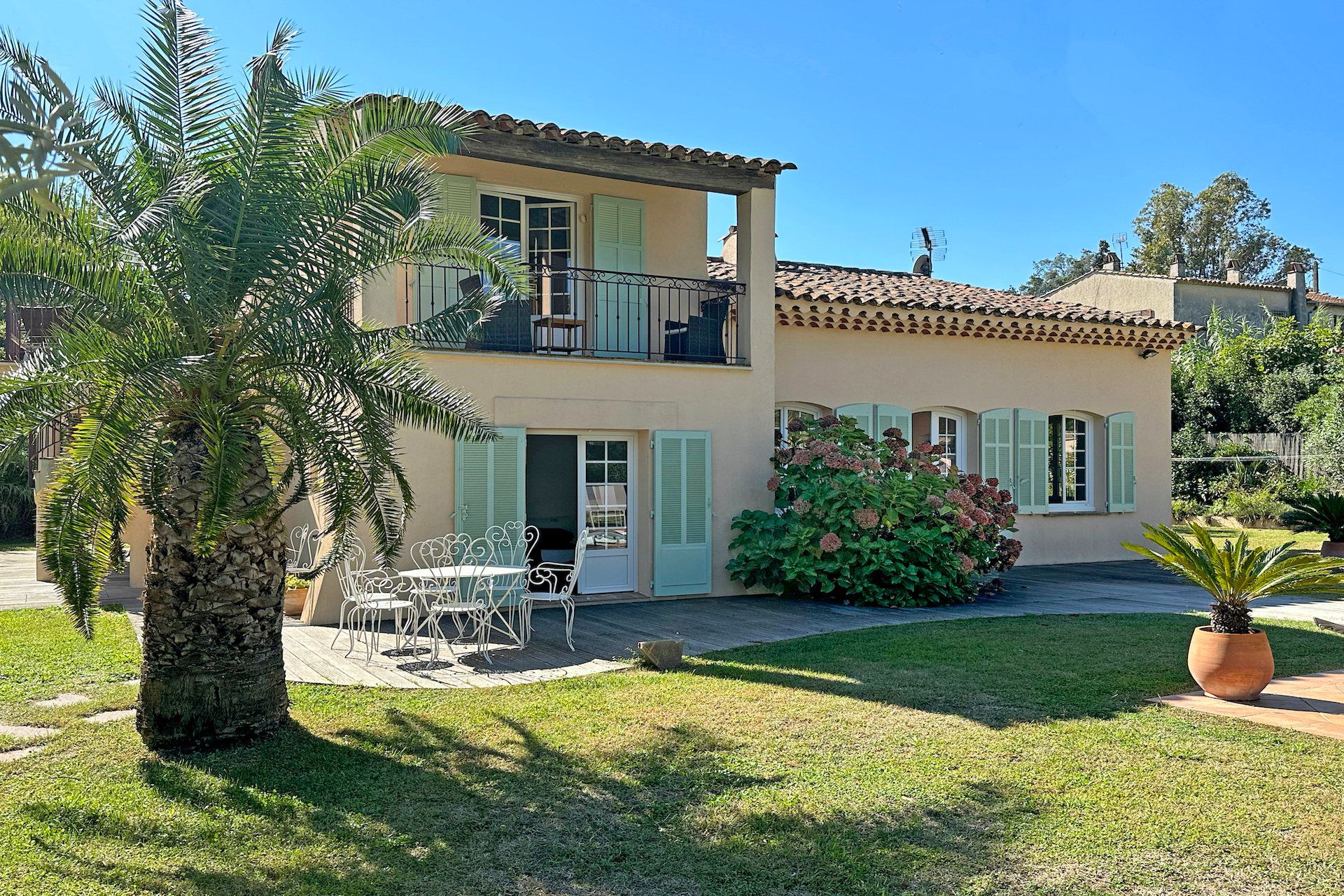Méditerranée Location Villa with Private pool in Saint-Tropez, Côte d'Azur