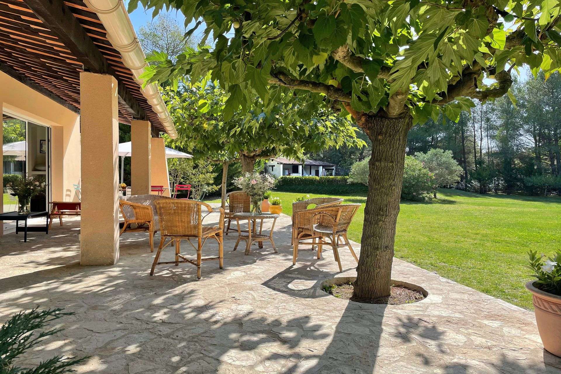 Méditerranée Location Villa with Private pool in Saint Cannat, Provence