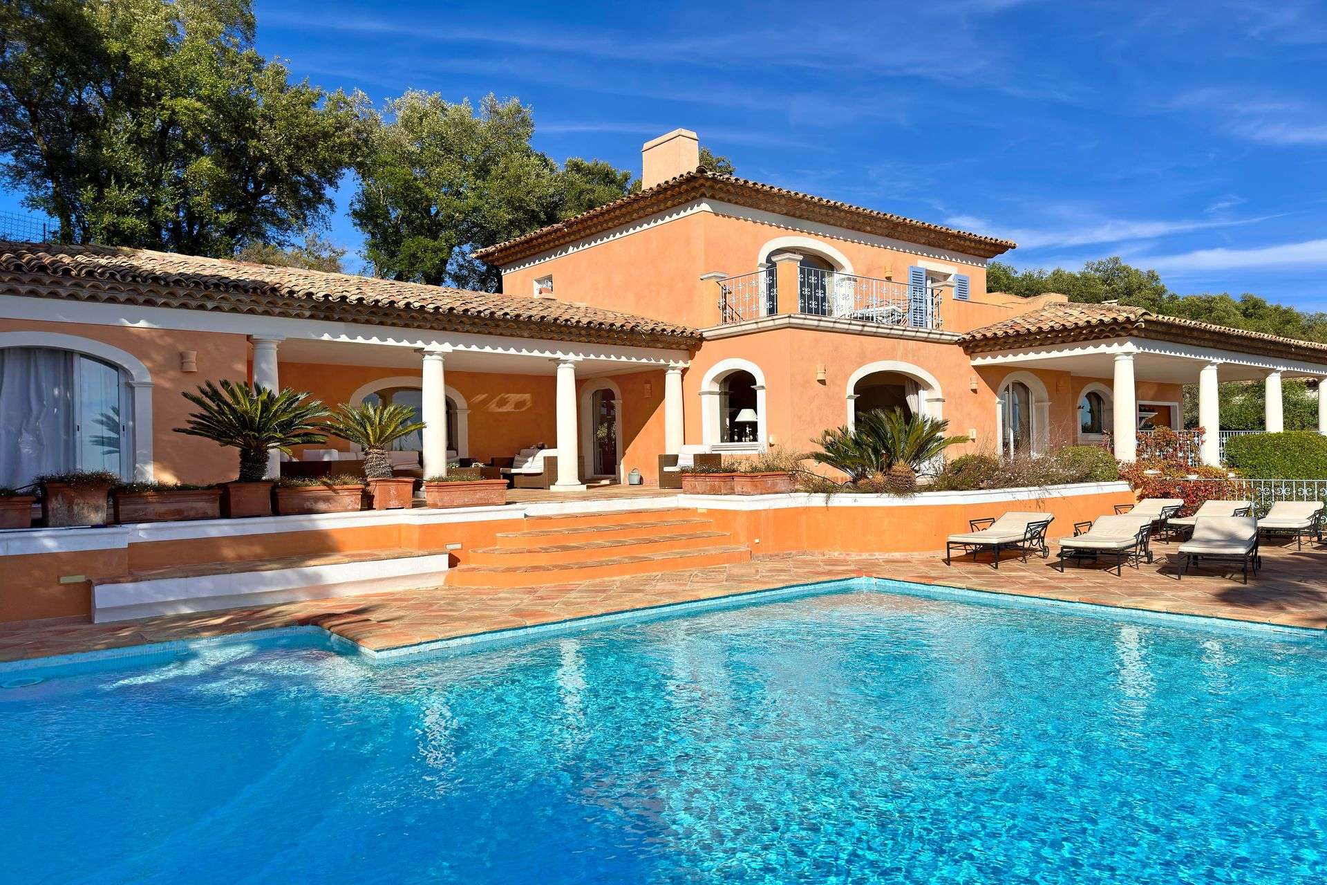 Méditerranée Location Villa avec Piscine privée à Sainte-Maxime, Côte d'Azur