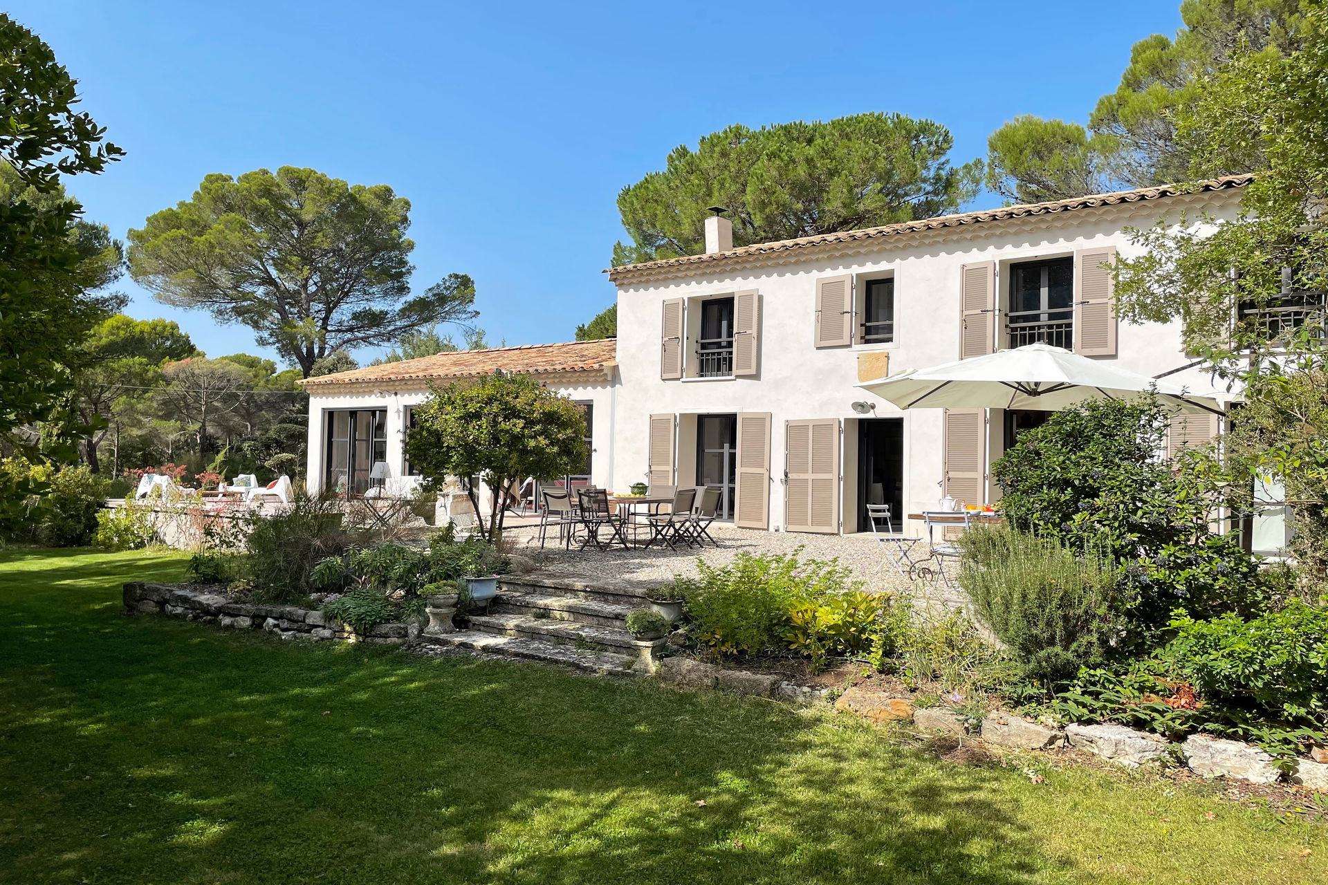 Méditerranée Location Villa with Private pool in Saint-Cannat, Provence