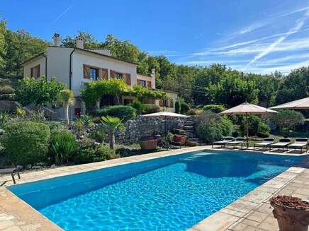 Méditerranée Location Villa with Private pool in Montmeyan, Provence