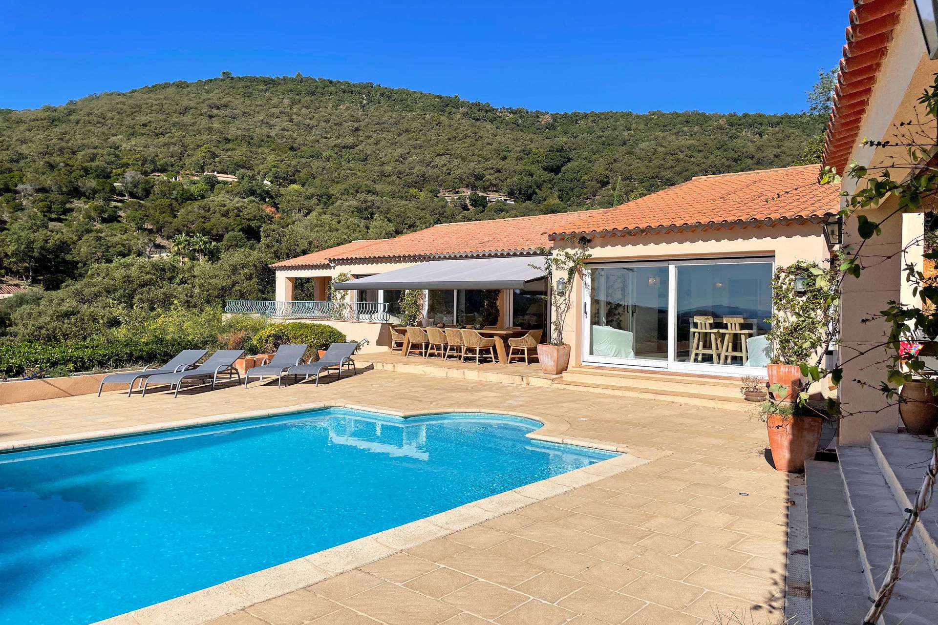Méditerranée Location Villa avec Piscine privée à La Croix Valmer, Côte d'Azur