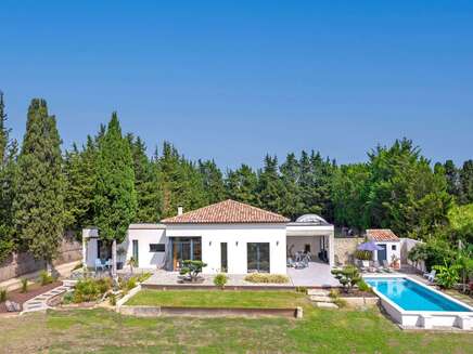 Méditerranée Location Villa avec Piscine privée à Châteaurenard, Provence