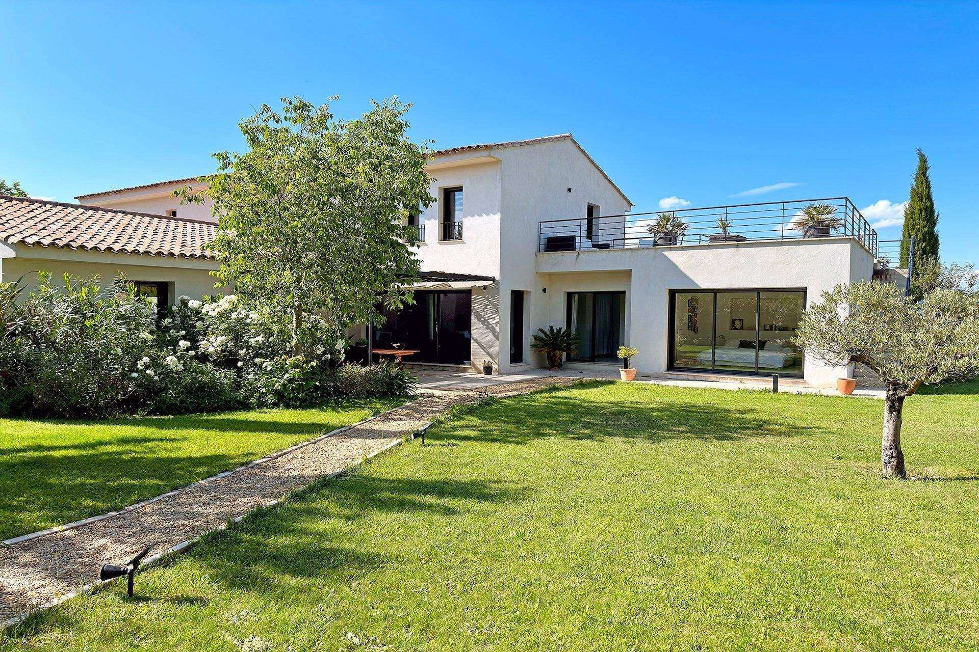 Méditerranée Location Maison avec Piscine privée à Aix-en-Provence, Provence