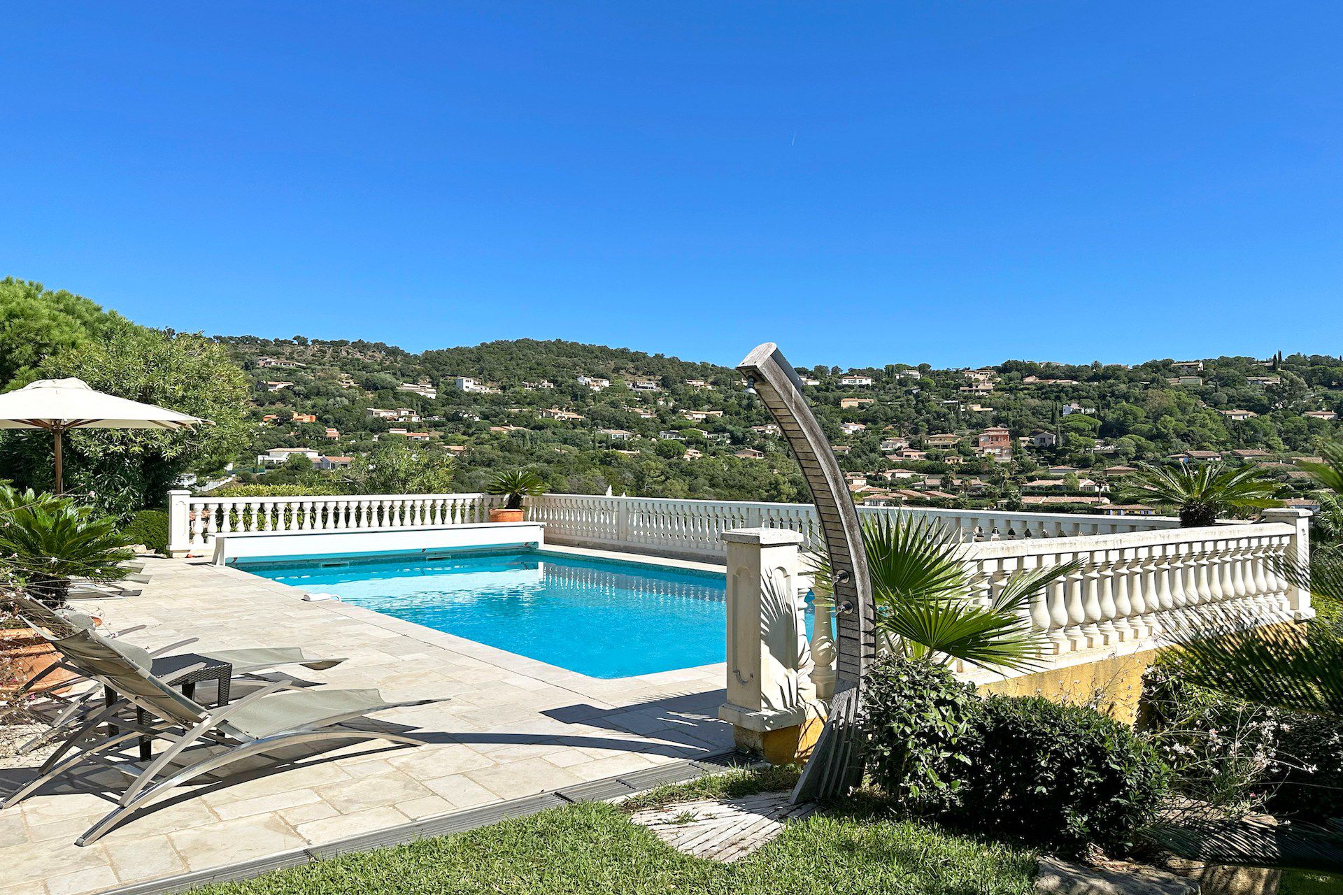 Méditerranée Location Villa avec Piscine privée à Cavalaire sur Mer, Côte d'Azur