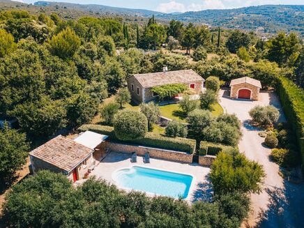 Méditerranée Location Villa avec Piscine privée à Lioux, Provence