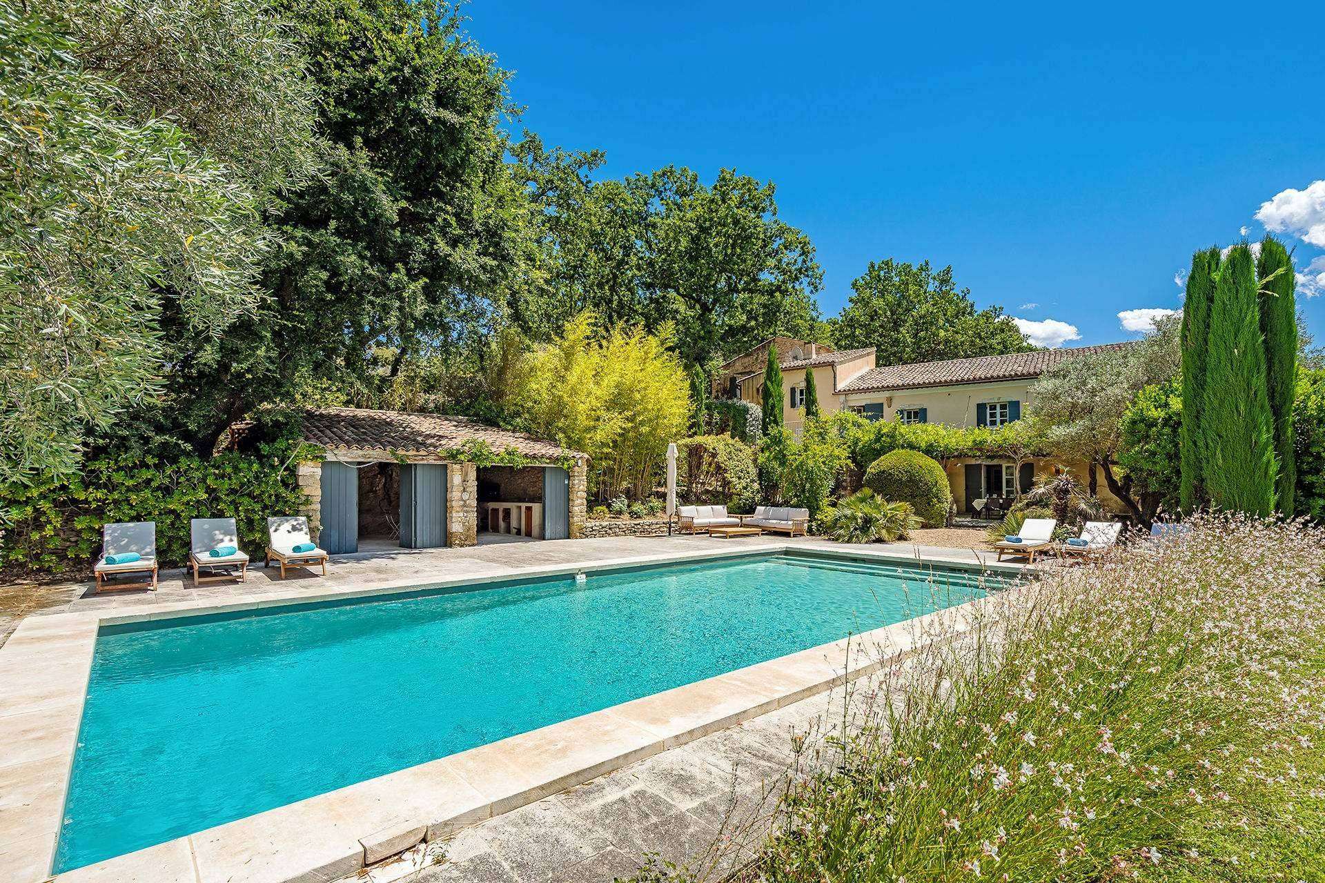 Méditerranée Location Mas avec Piscine privée à Oppède, Provence