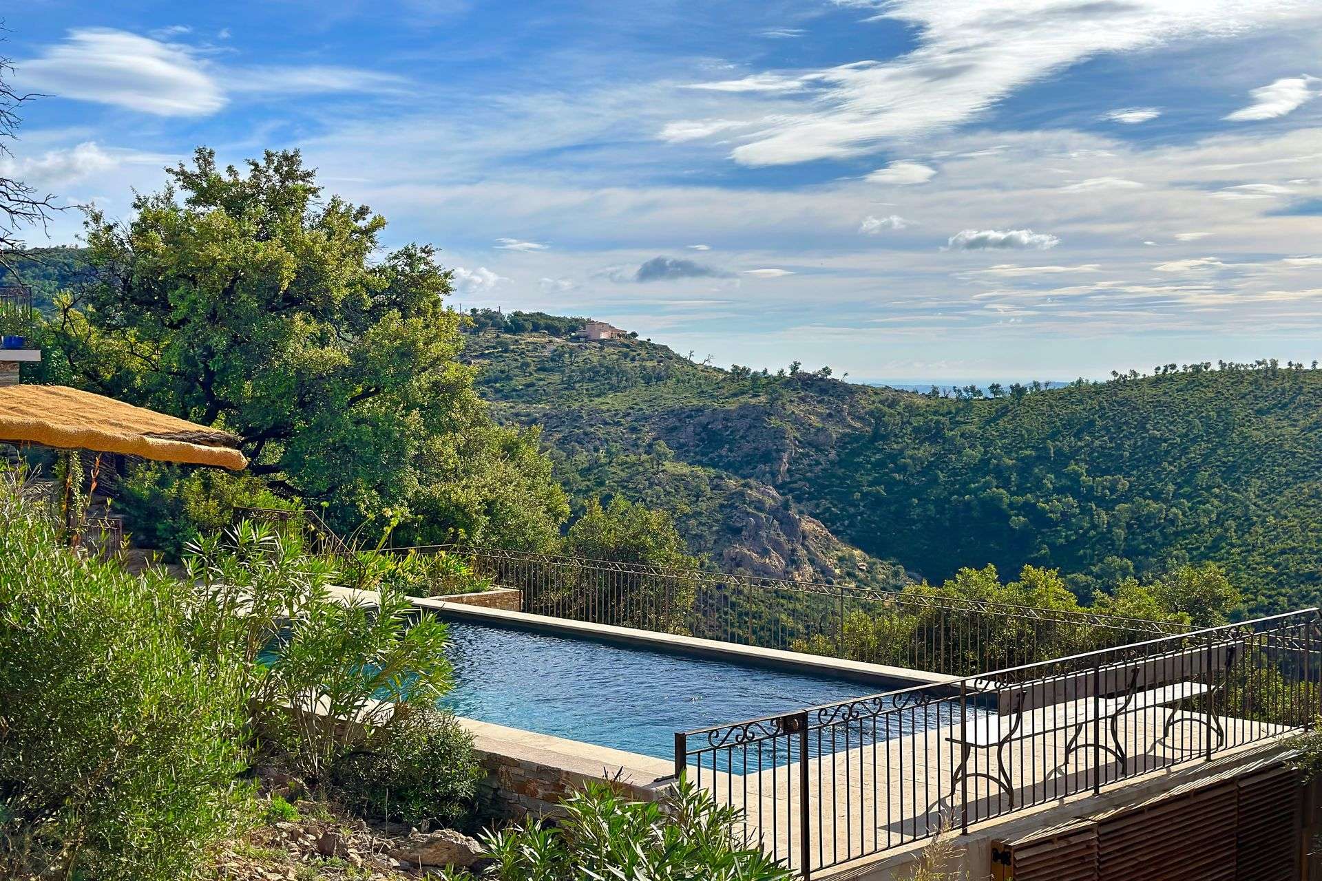 Méditerranée Location Villa avec Piscine privée à La Garde-Freinet, Côte d'Azur