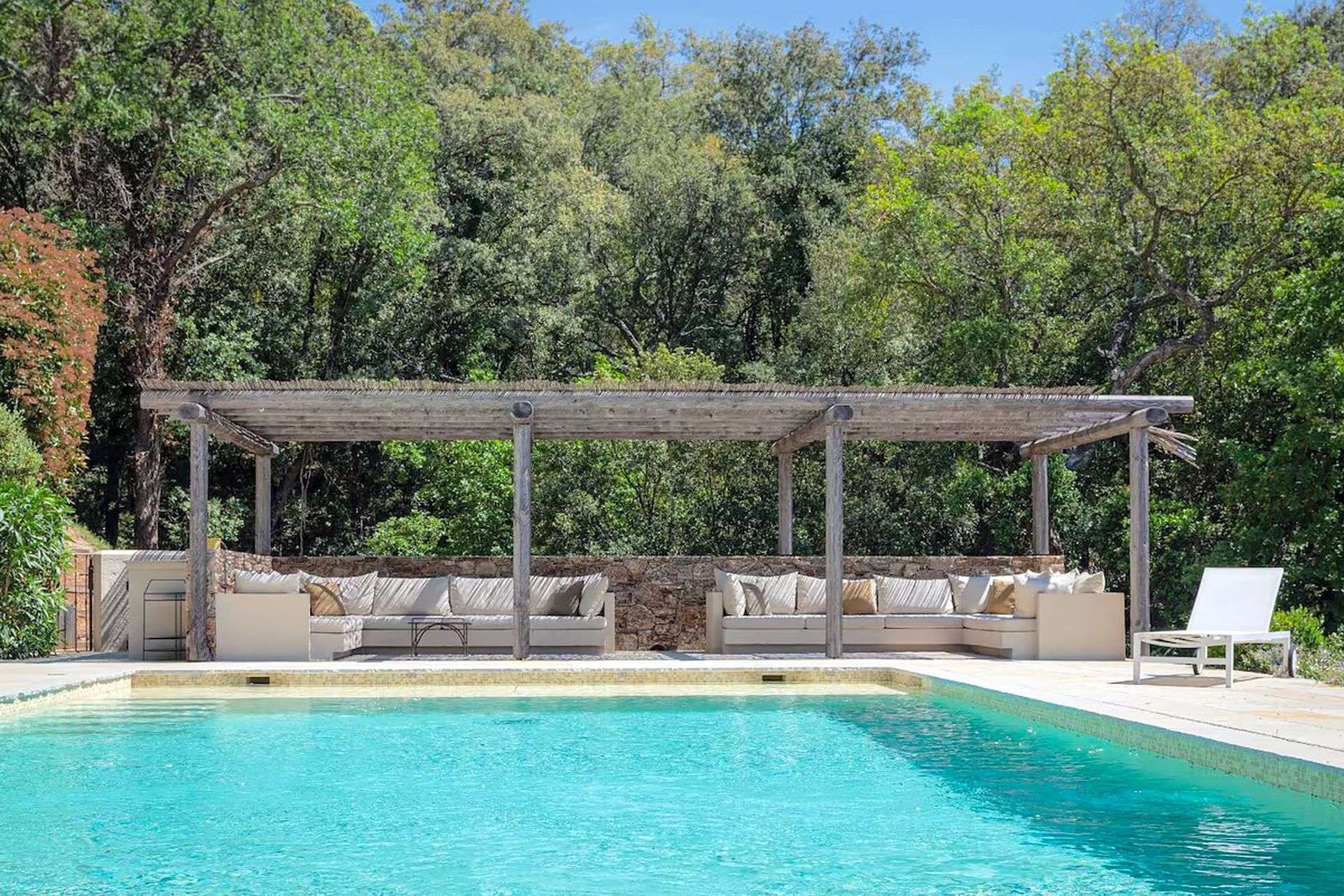 Méditerranée Location Villa with Private pool in Grimaud, Côte d'Azur