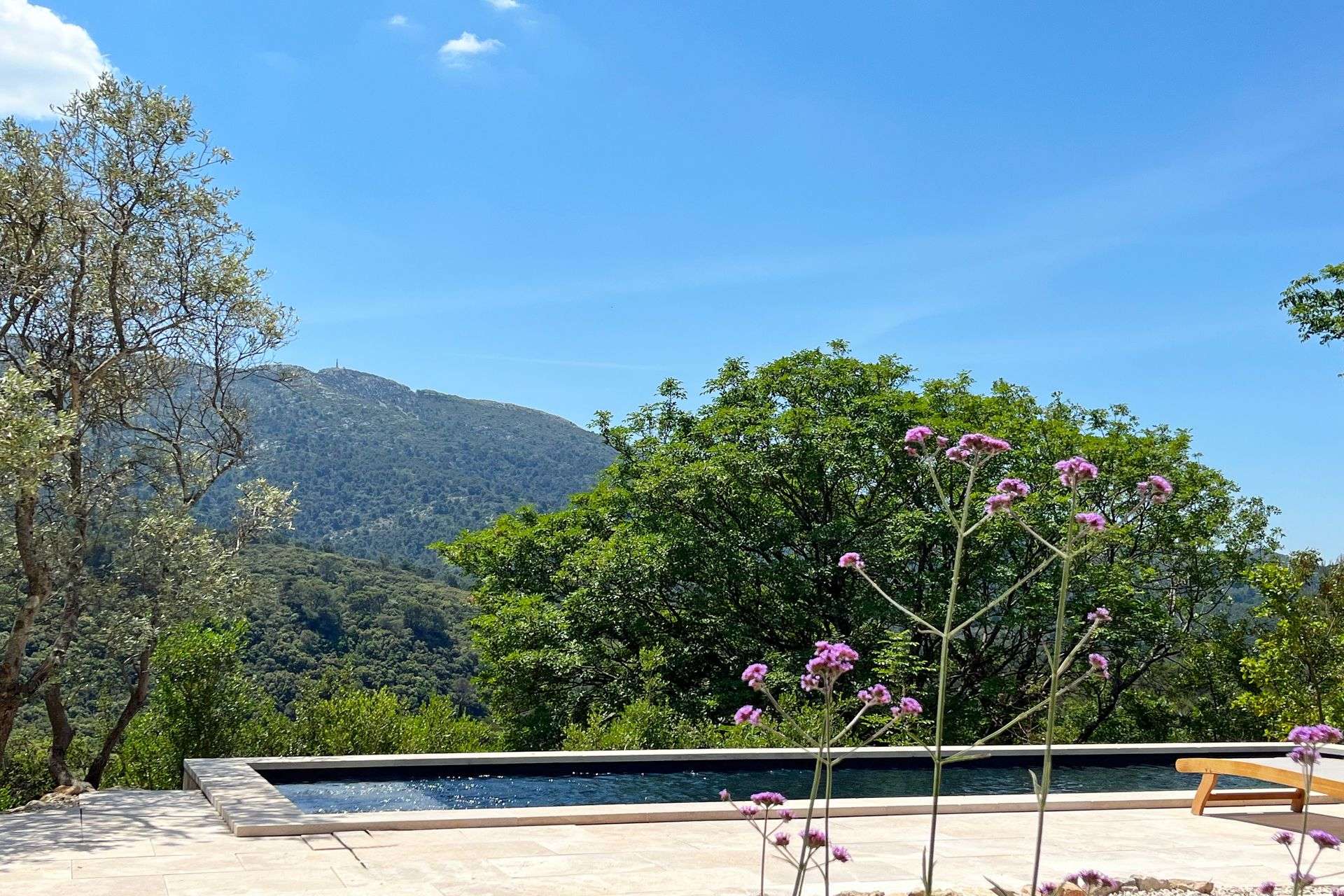 Méditerranée Location Villa avec Piscine privée à Vauvenargues, Provence