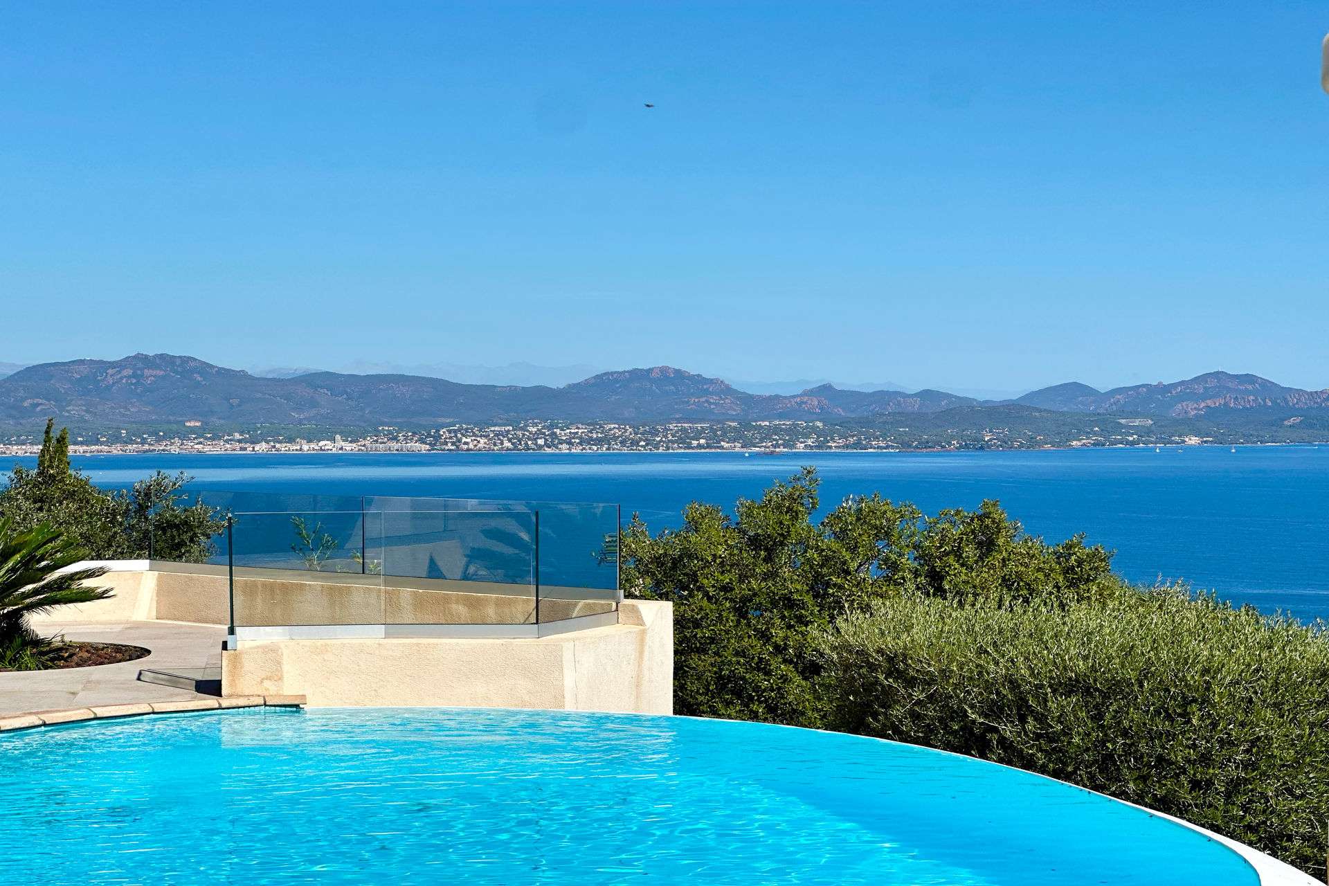 Méditerranée Location Villa avec Piscine privée à Les Issambres, Côte d'Azur