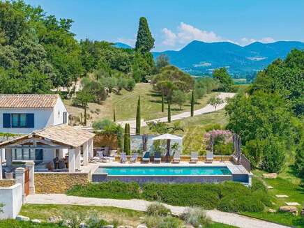 Méditerranée Location Mas avec Piscine privée à St-Romain en Viennois, Provence