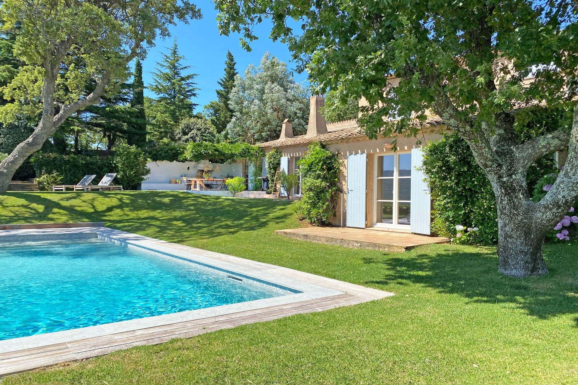 Méditerranée Location Villa with Private pool in La Garde Freinet, Côte d'Azur